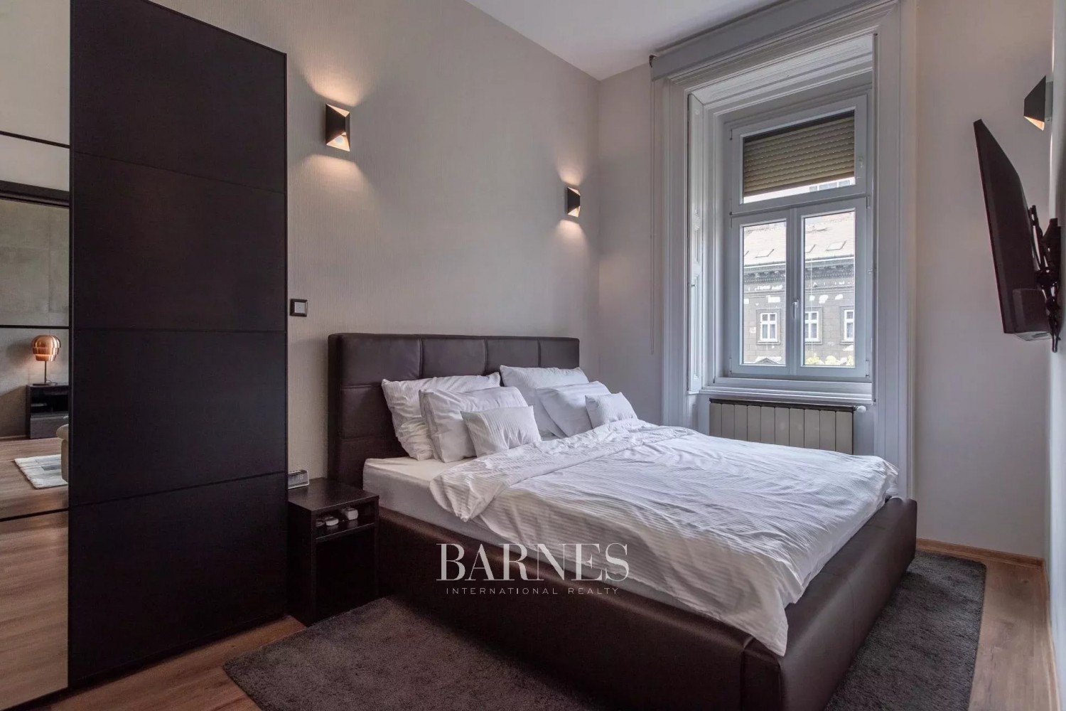 Kozmopolita életérzés az Andrássy úton - picture 12