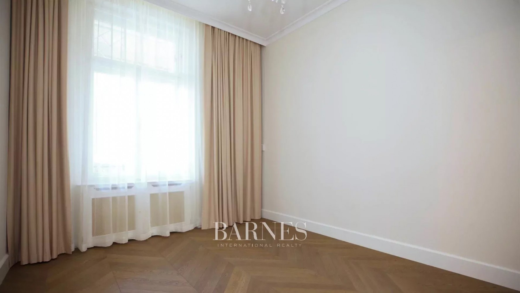 Négy szobás nagypolgári lakás bérlővel, befektetők számára,  szecessziós lakóházban - picture 14