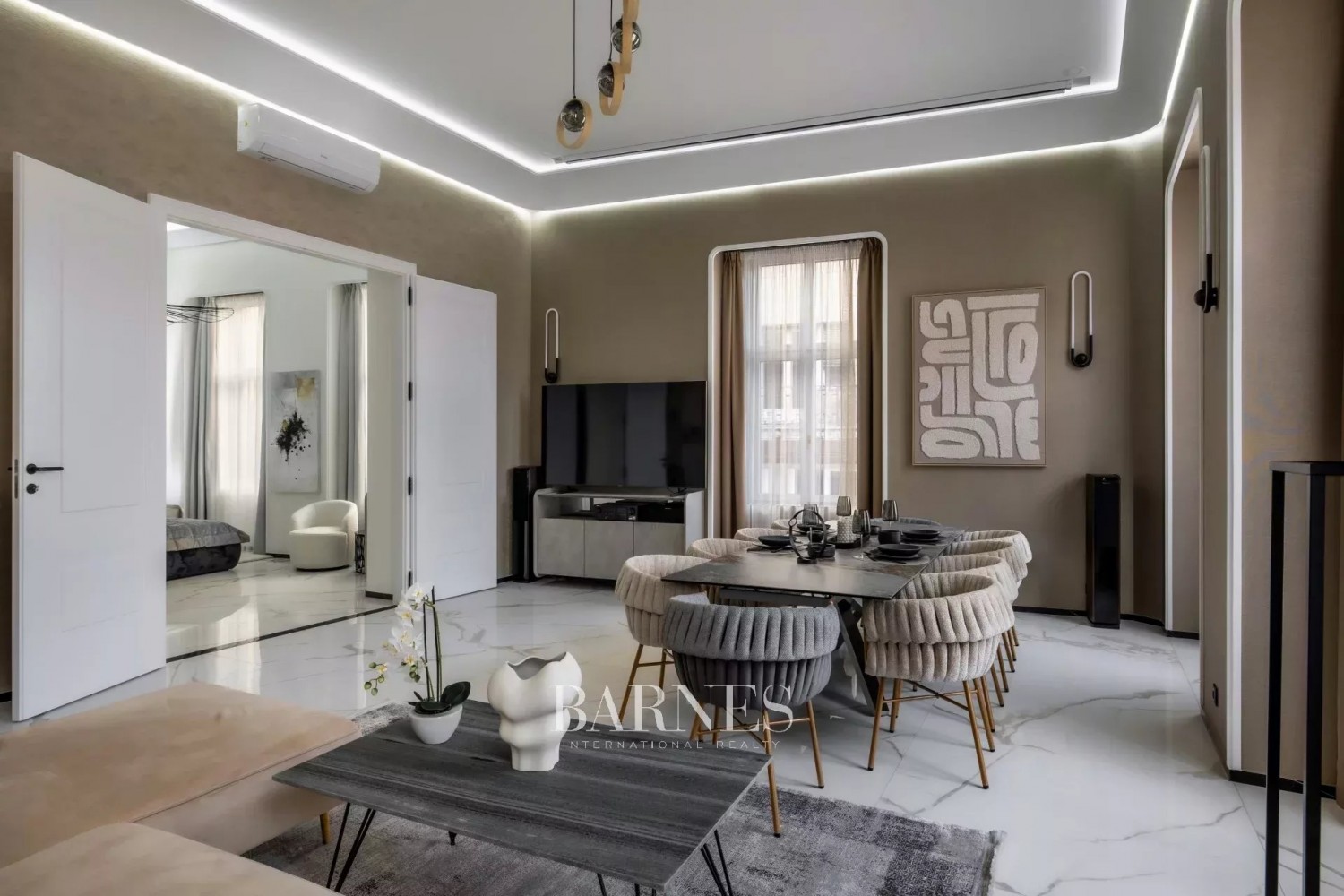 3 hálós, erkélyes saroklakás a Múzeum körúton - picture 9