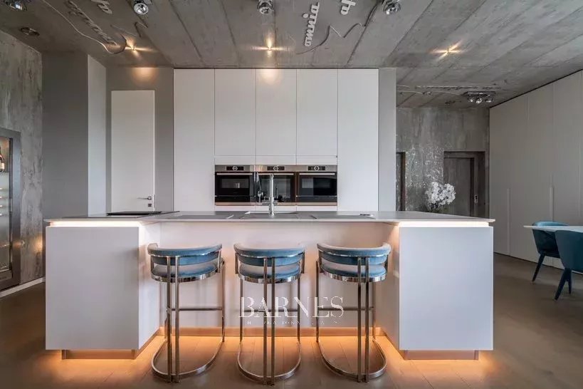 Exclusive Panoramic Luxury Villa in II. district - picture 4