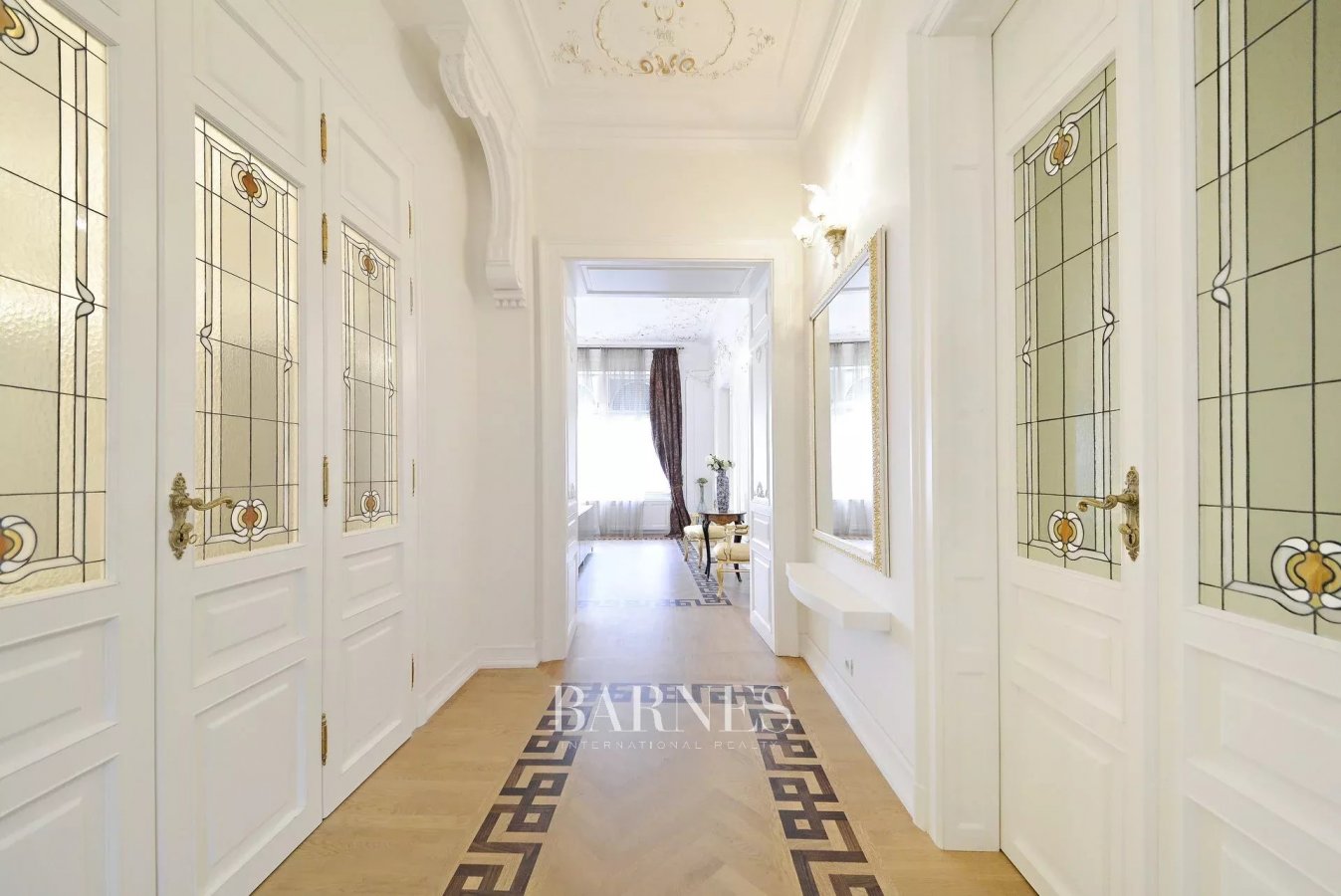 We are offering for sale the apartment of the famous Podmaniczky Frigyes in the Podmaniczky street! - picture 4