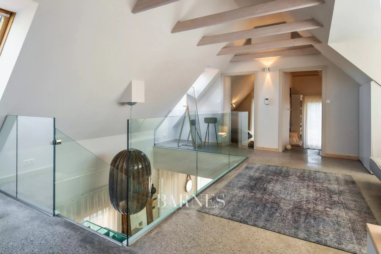 Rare Opportunity in Tihany – Luxury Living a Stone’s Throw from the Water - picture 12