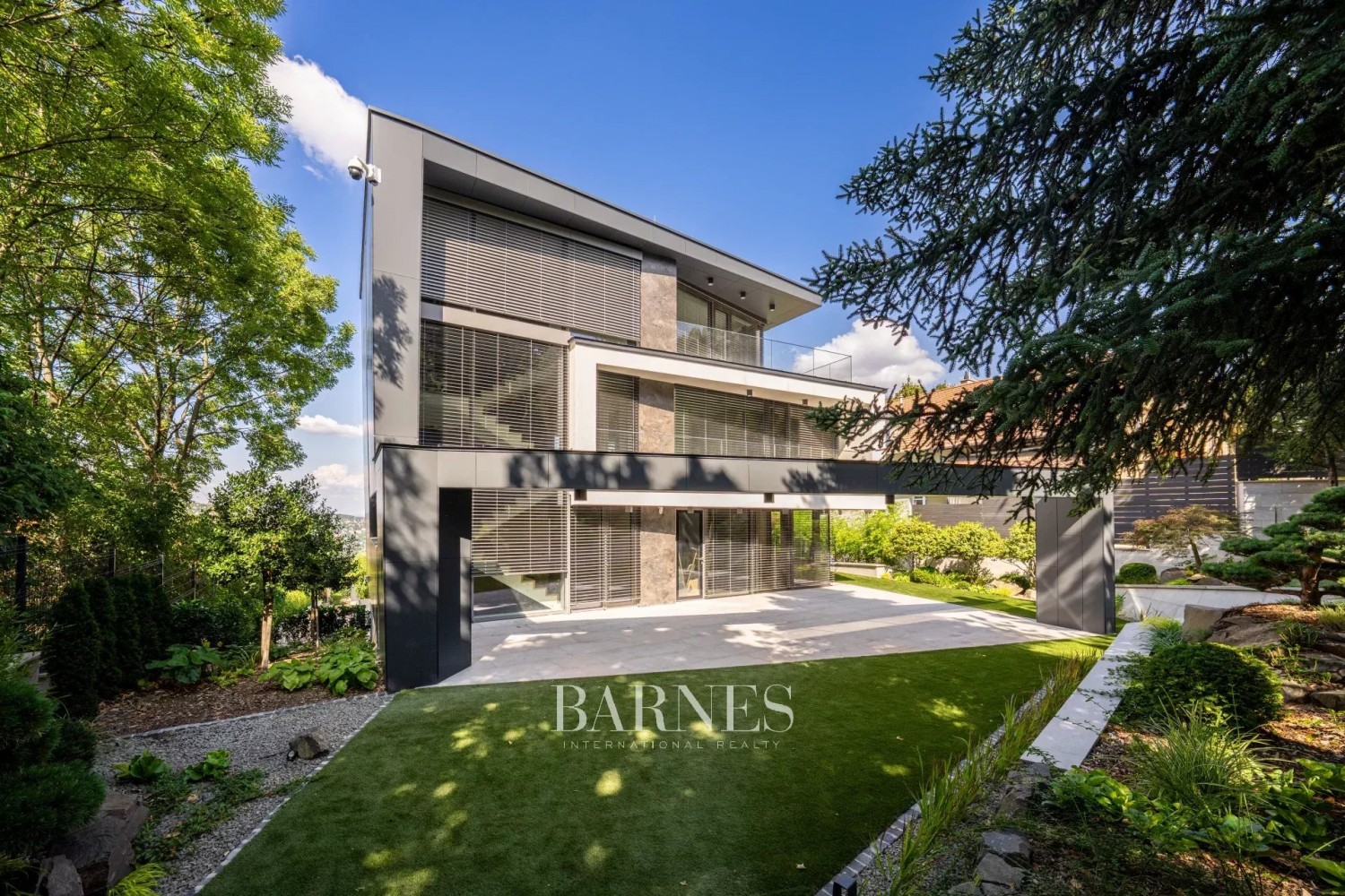 Kulcsrakész, luxus panorámás családi villa a XII. kerületben - picture 5