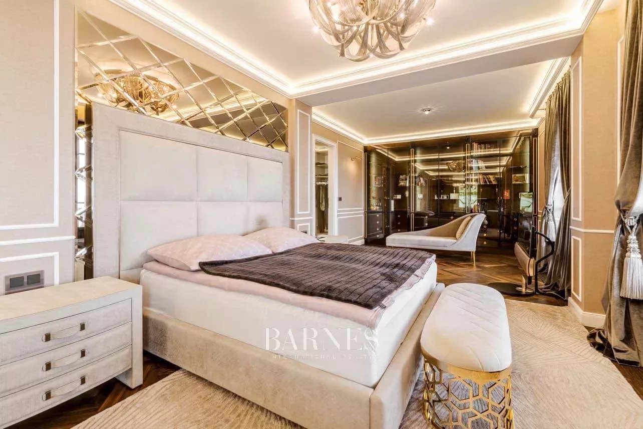 Villa Budapest - picture 9