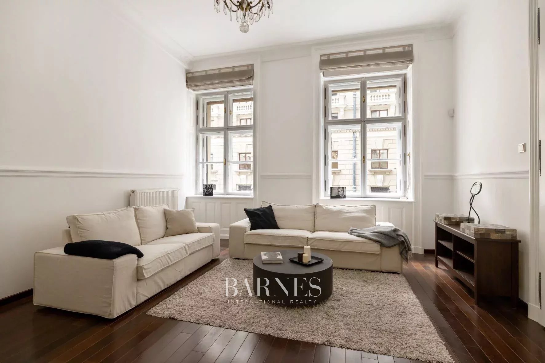 Appartement Budapest VI. kerülete - picture 1