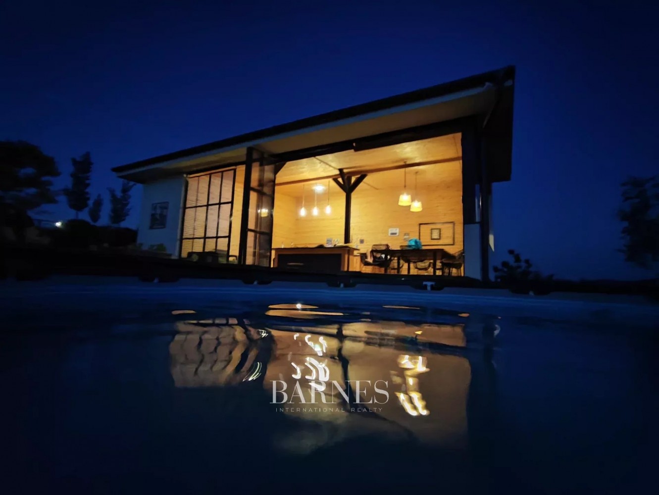 Magical Estate for Sale Embraced by Forest in Törökbálint - picture 22