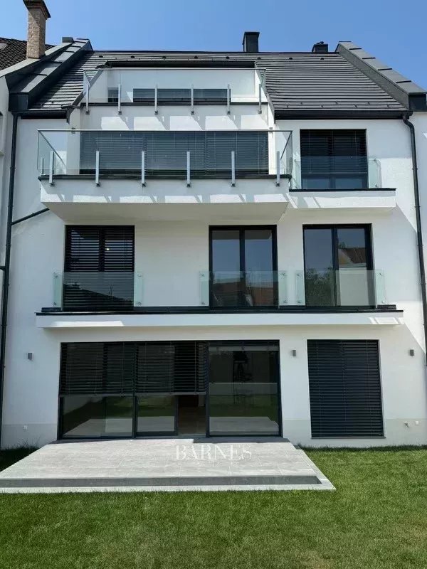 Eladó Budán új építésű házban 2 prémium apartman - picture 1