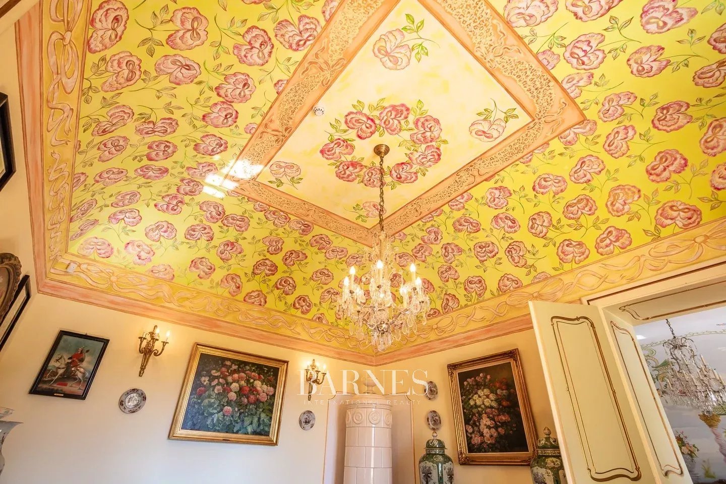 Unique historic mansion for sale – a rebirth of 1898 aristocratic elegance - picture 31