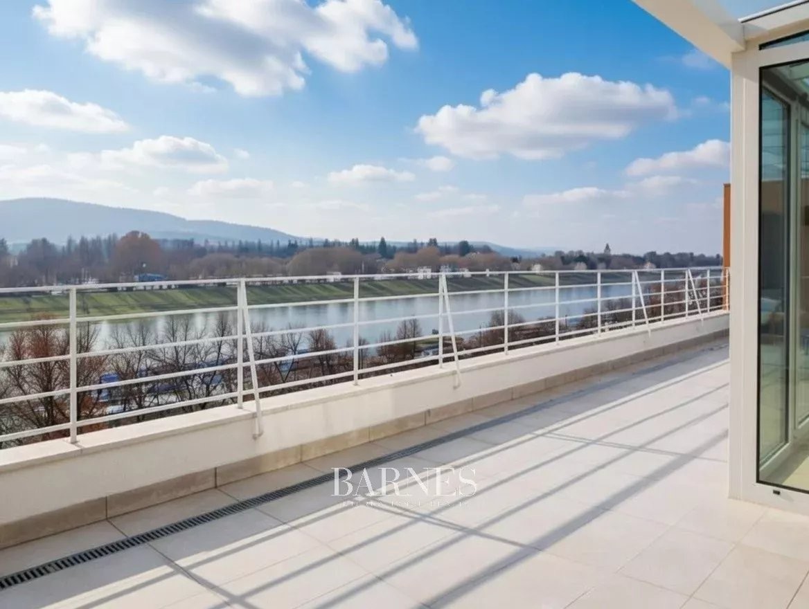 Exkluzív penthouse lakás Újlipótvárosban, páratlan dunai panorámával - picture 10
