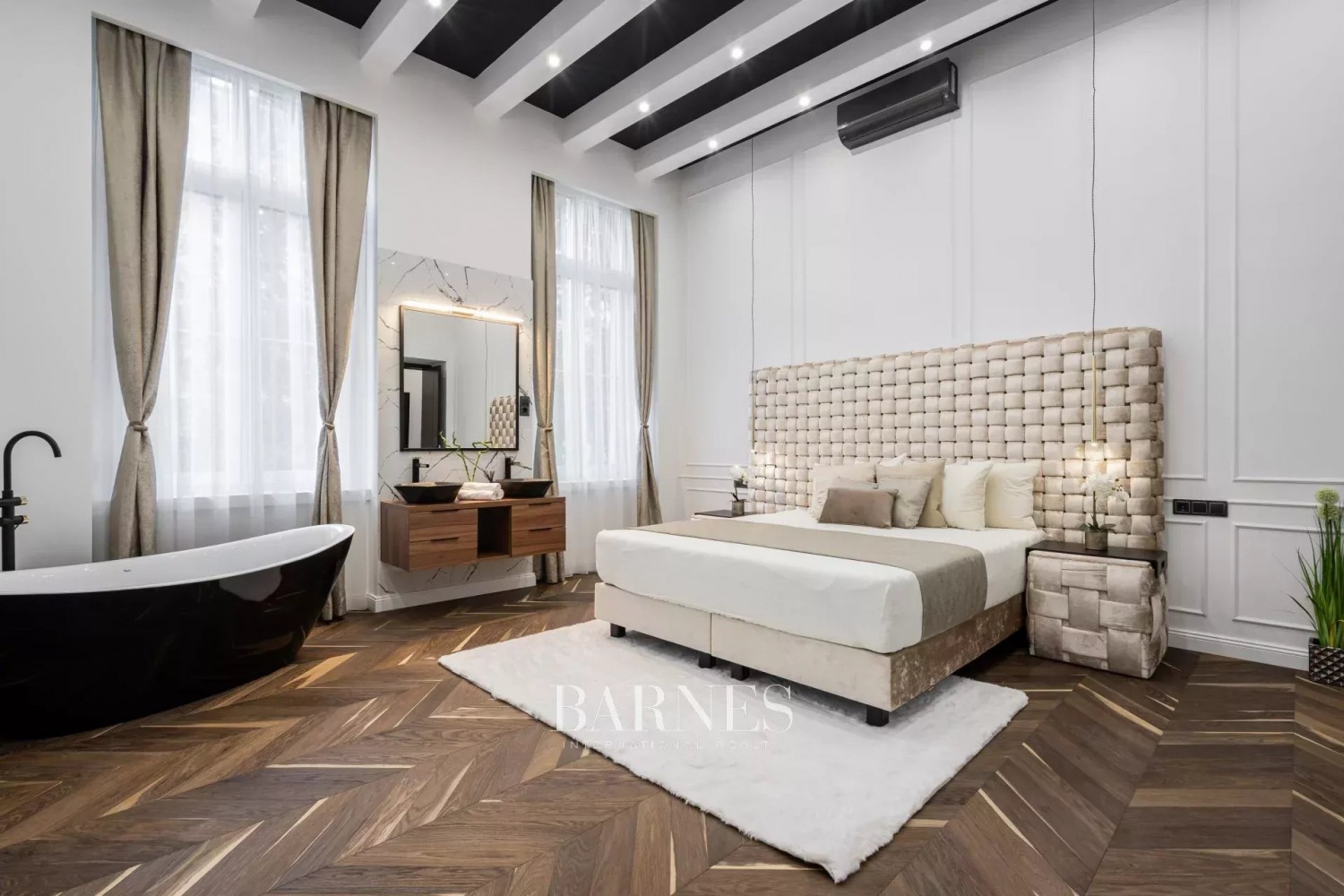 Eladó egy 3 hálós belvárosi lakás vagy egy dupla apartman befektetési lehetőség - picture 5