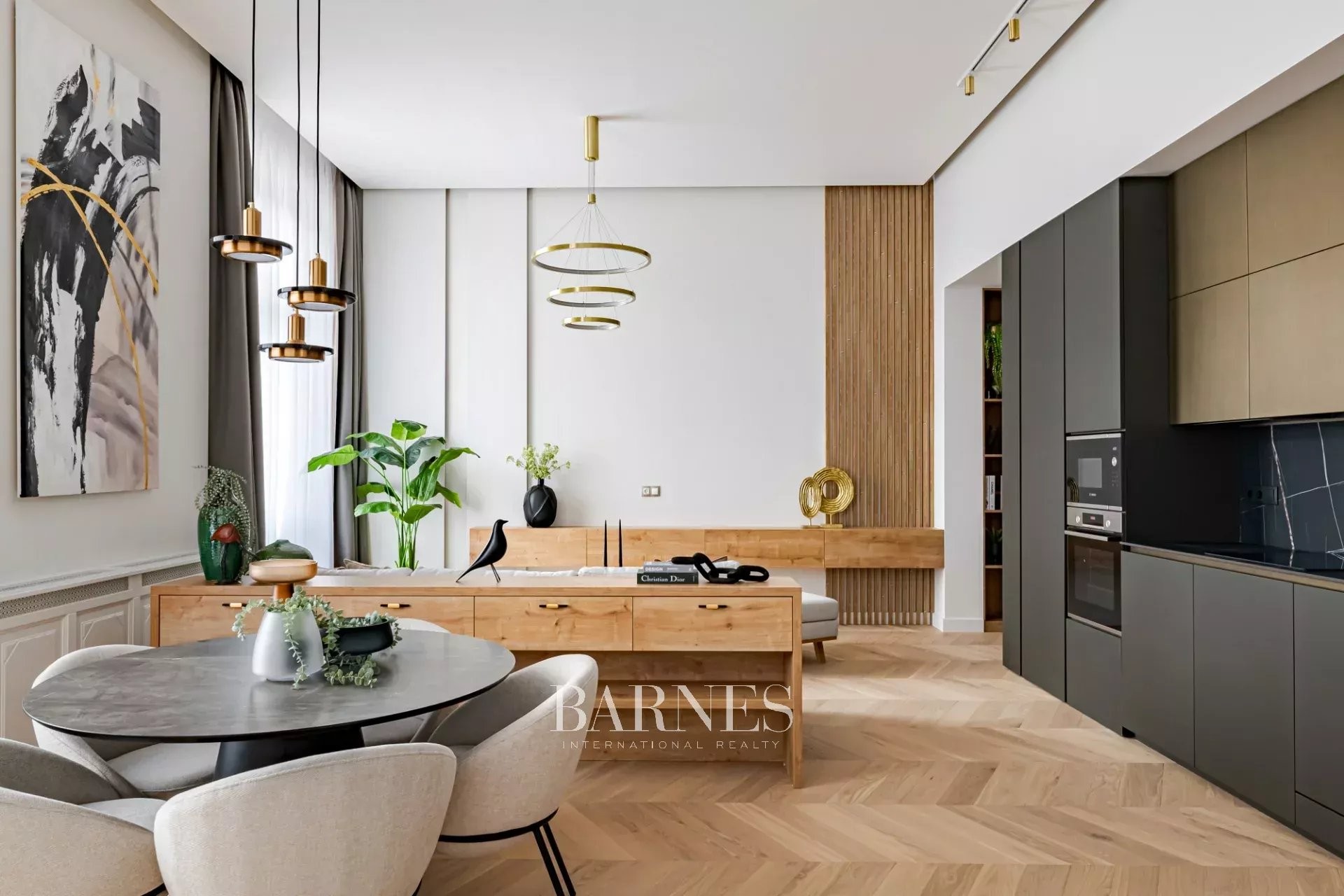 Kiadó egy panorámás, 2 hálószobás lakás - Városi életstílus felsőfokon - picture 8