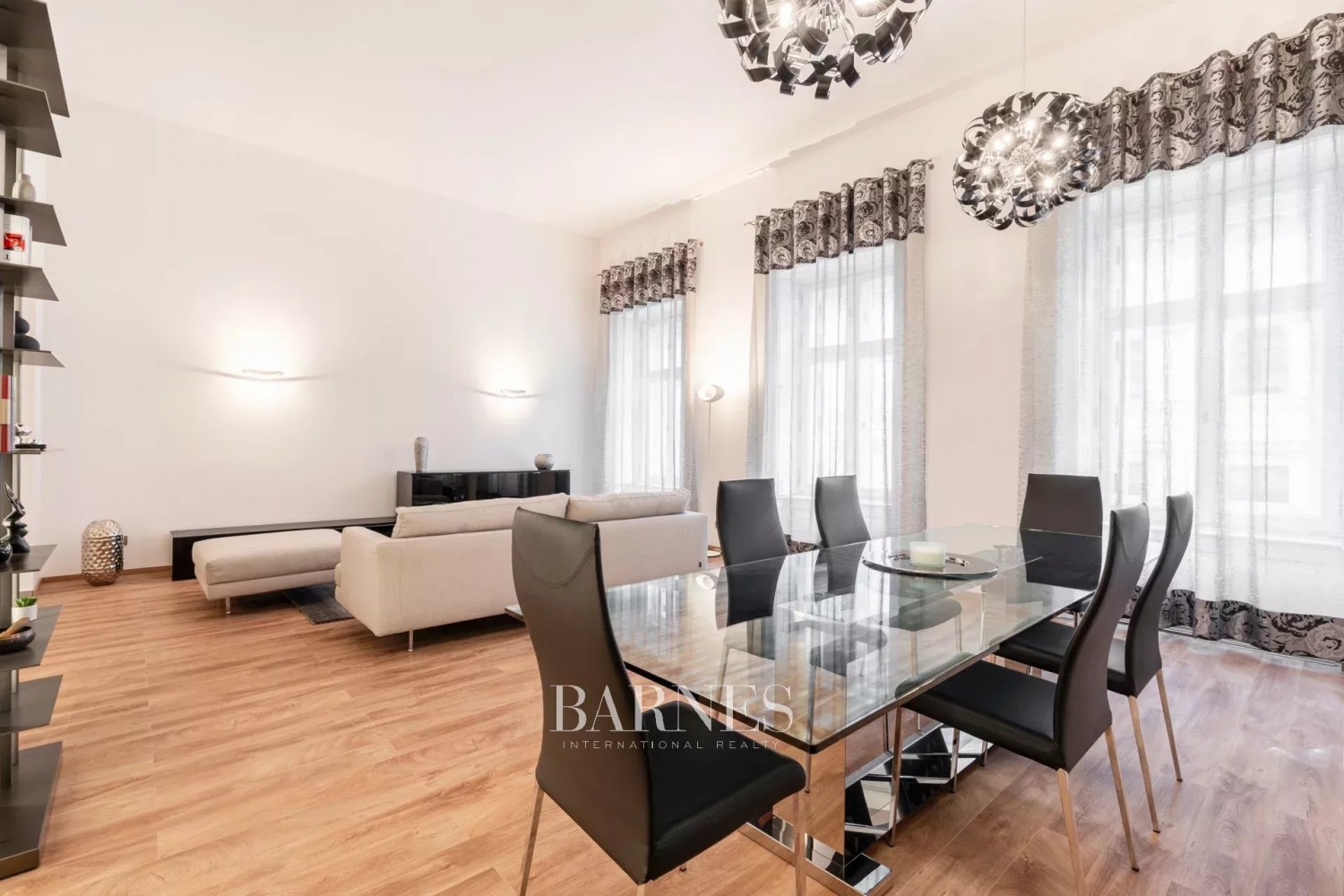 2 hálós bútorozott luxuslakás a Palazzo Dorottyában - picture 2