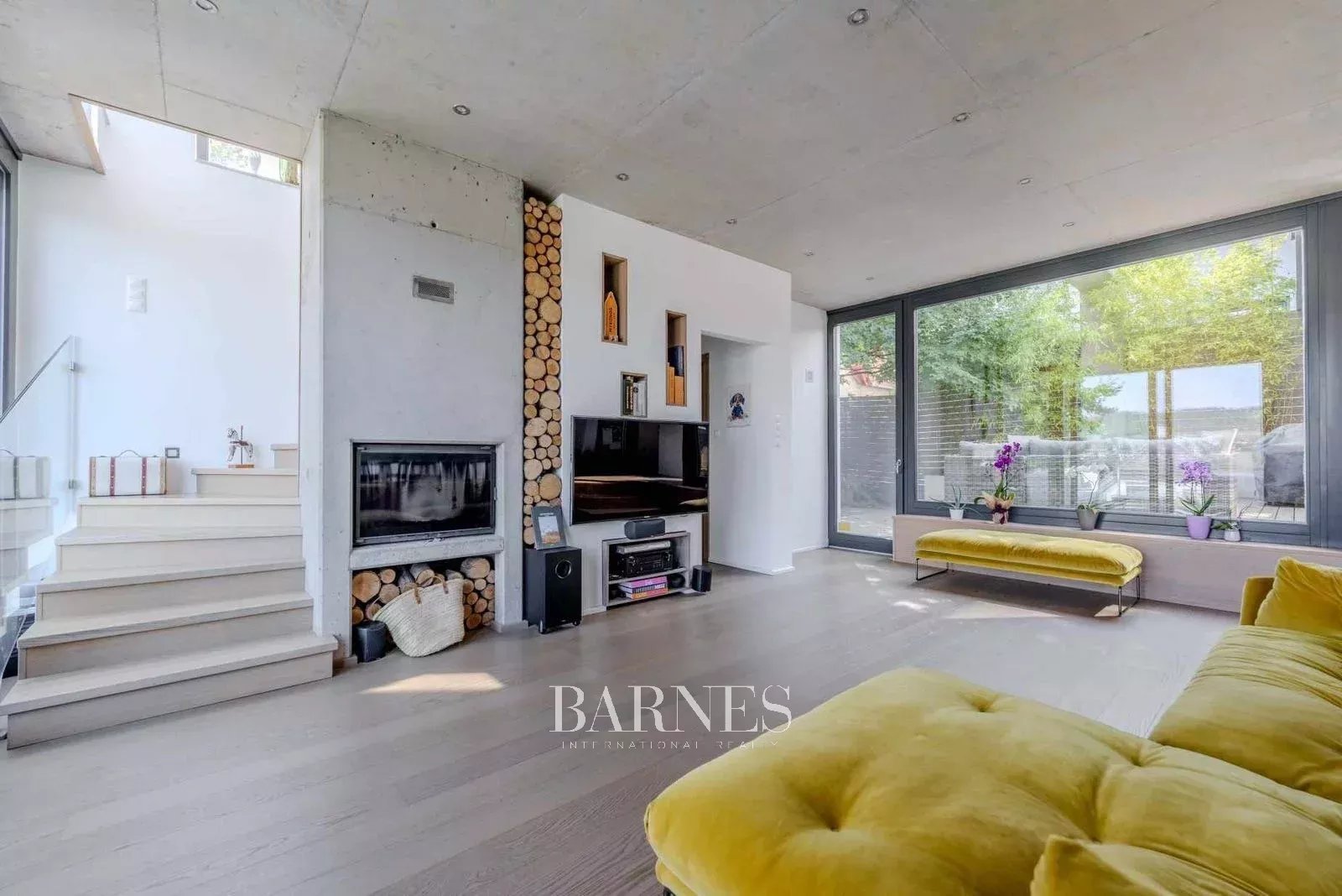 KIADÓ PANORÁMÁS, MODERN STÍLUSÚ OTTHON A NEMZETKÖZI ISKOLÁK VONZÁSKÖRZETÉBEN - picture 4