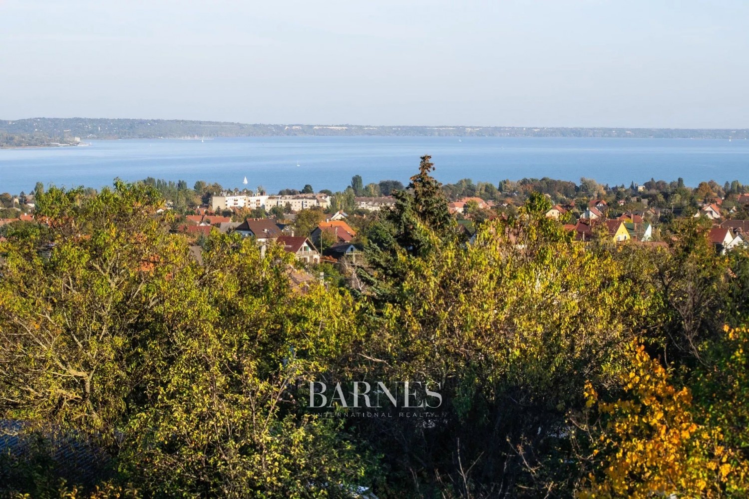 Panorama, Lake Balaton. Perfect for holiday or can be a wonderful home. - picture 2