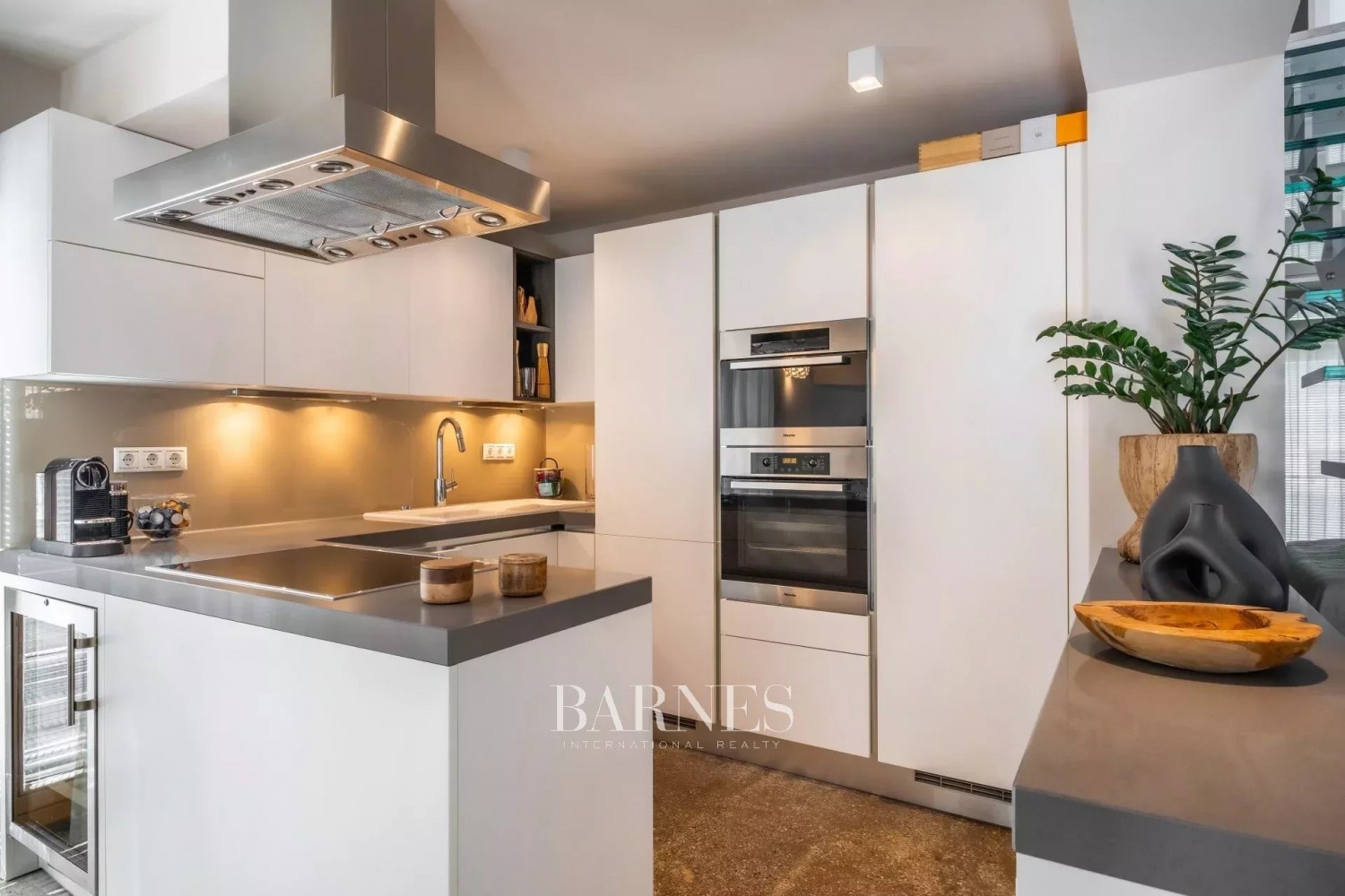 Rare Opportunity in Tihany – Luxury Living a Stone’s Throw from the Water - picture 6