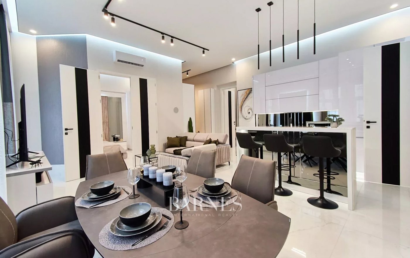 3 Bedroom, furnished luxury apartment in the heart of the City - picture 4