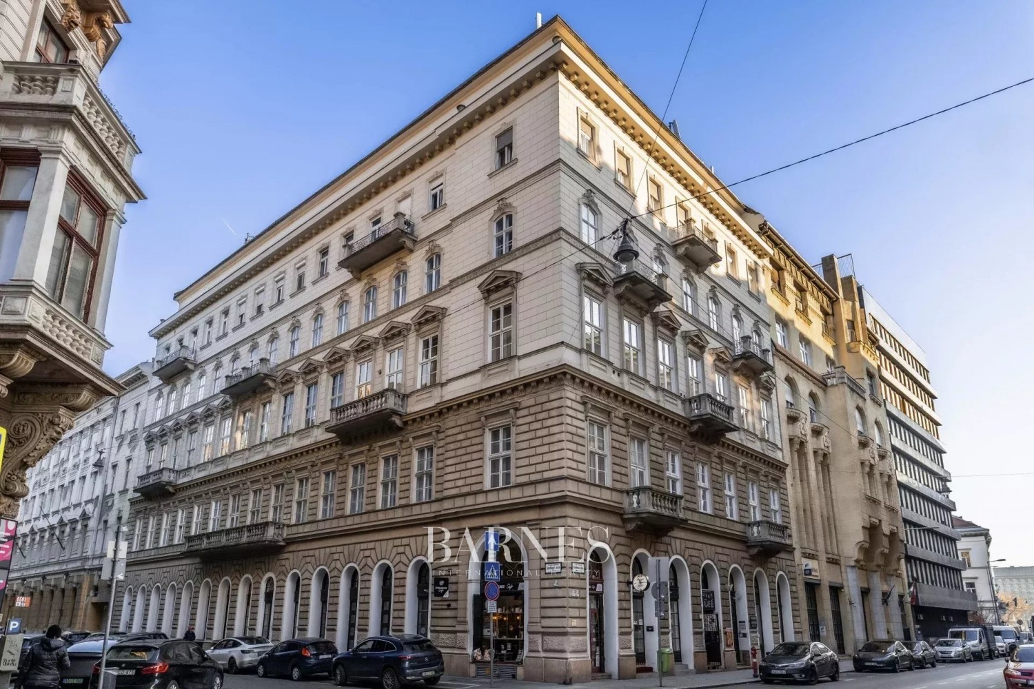 Prémium lakás a  Parlament szomszédságában - picture 18