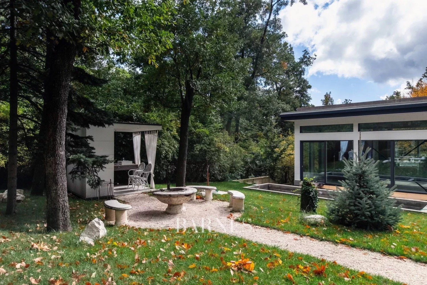 Exclusive, Newly Built Villa at Pilisszentkereszt - picture 11