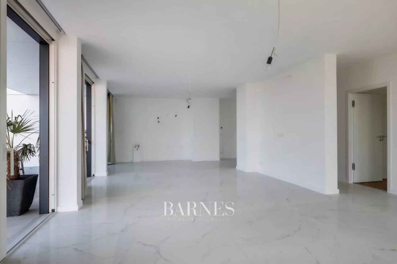 Infinity Residence: eladó 3 hálós luxus, dunai panorámás apartman pazar terasszal a város felett - picture 4