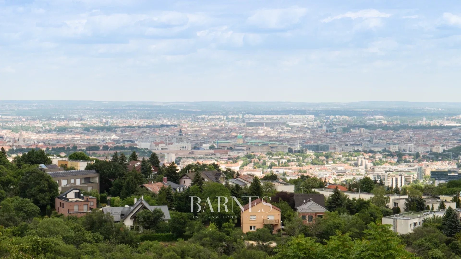 Budai Várra és Gellért-hegyre panorámás,  új építésű prémiumvilla a Széchenyi-hegyen - picture 3