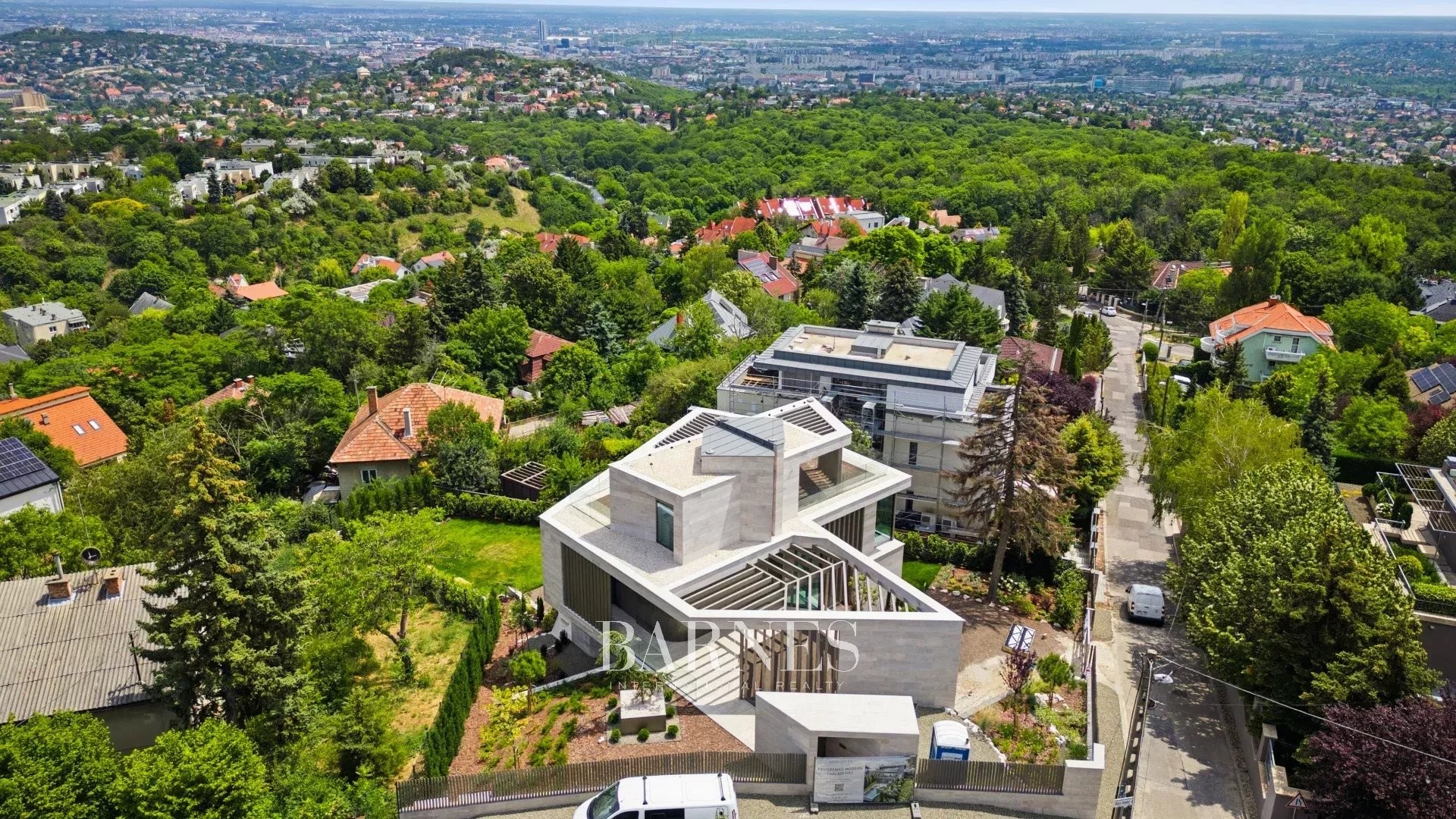 Budai Várra és Gellért-hegyre panorámás,  új építésű prémiumvilla a Széchenyi-hegyen - picture 4