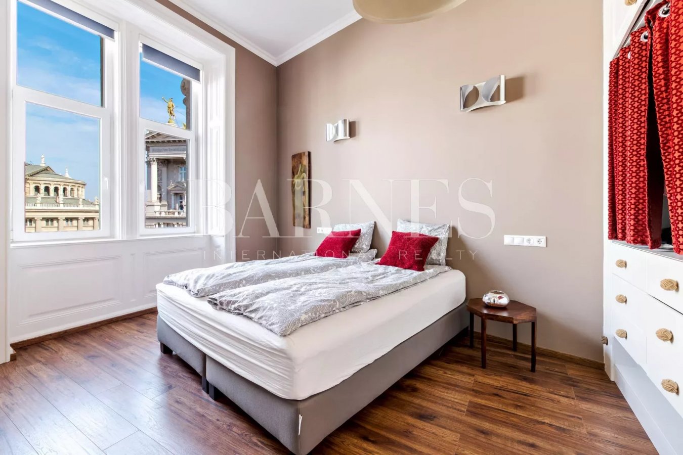 2 hálószobás apartman Andrássy úti panorámával - picture 10