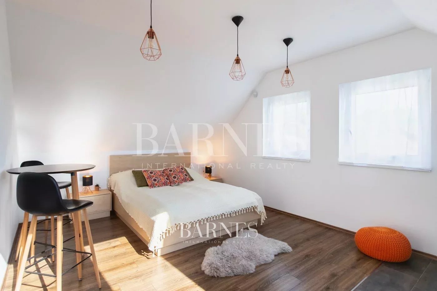 Vintage, panoramic villa in Paloznak - picture 9