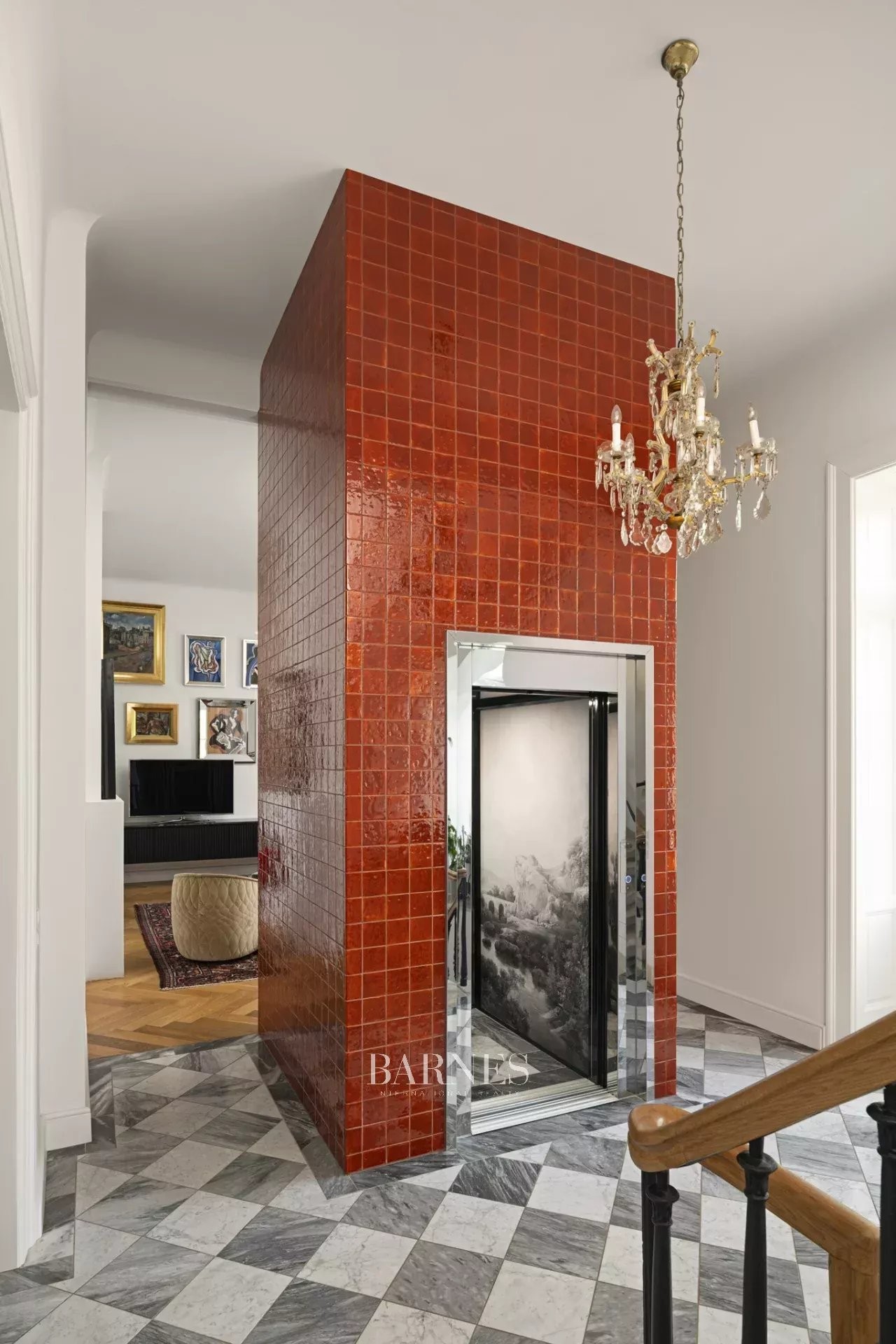 Elegantly renovated listed monument villa in the exclusive villa district of Hárshegy - picture 27