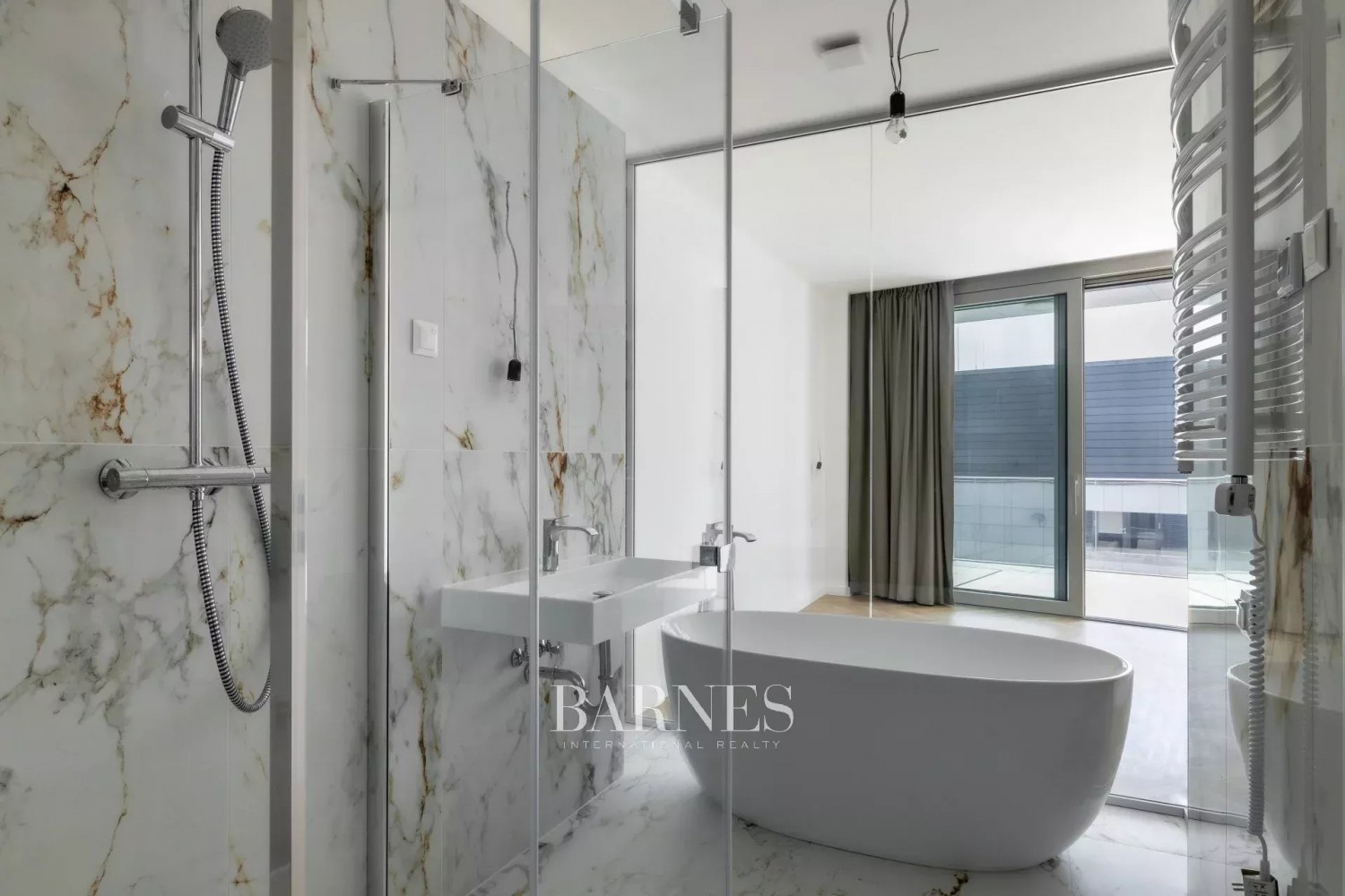 Infinity Residence: eladó 3 hálós luxus, dunai panorámás apartman pazar terasszal a város felett - picture 8