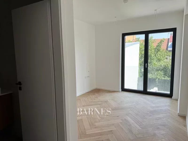 Eladó Budán új építésű házban 2 prémium apartman - picture 5