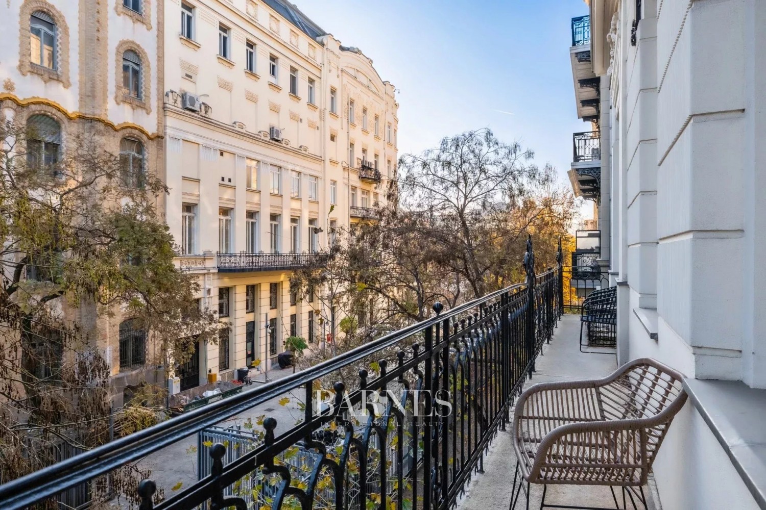 Exkluzív nagypolgári lakás a Szabadság tér közelében - picture 17