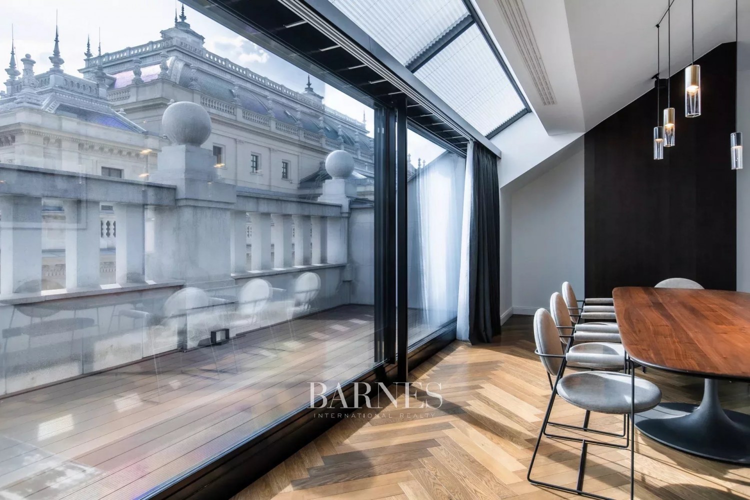Panorámás luxus penthouse az Operaház és a Balettintézet szomszédságában - picture 29