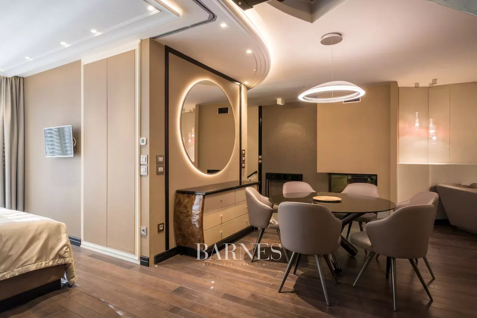 Lélegzetelállító panoráma a Várnegyed presztízs lakosztályából - picture 6