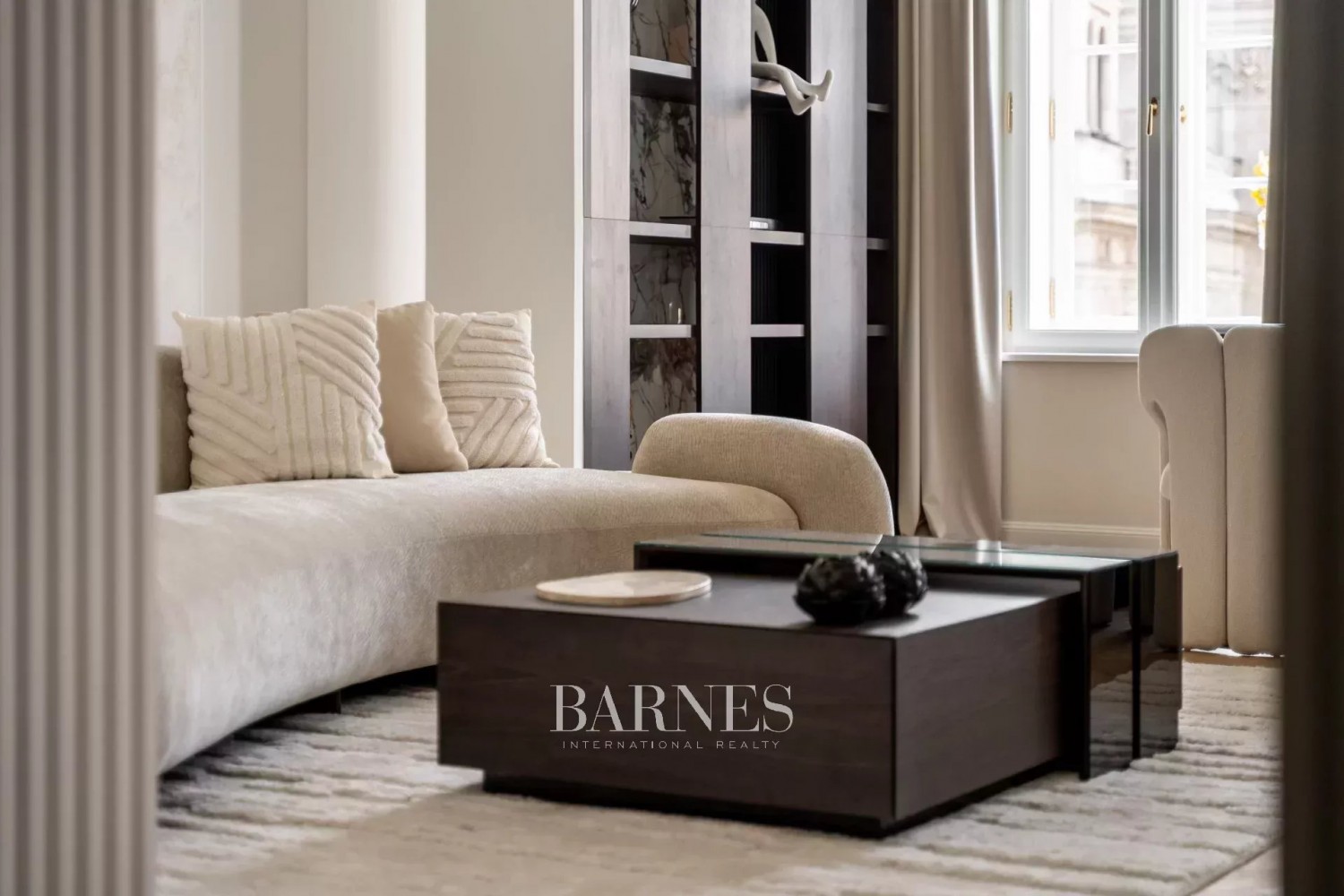 Két hálós, panorámás luxuslakás, kilátással a Bazilikára - picture 4