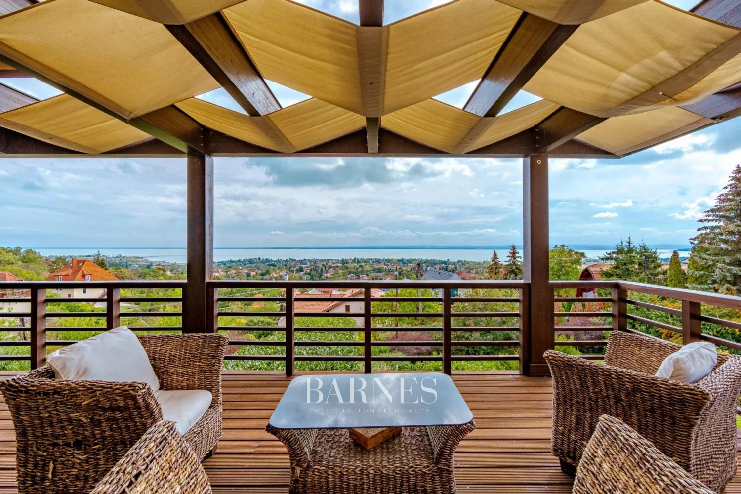 Maison Csopak - picture 2