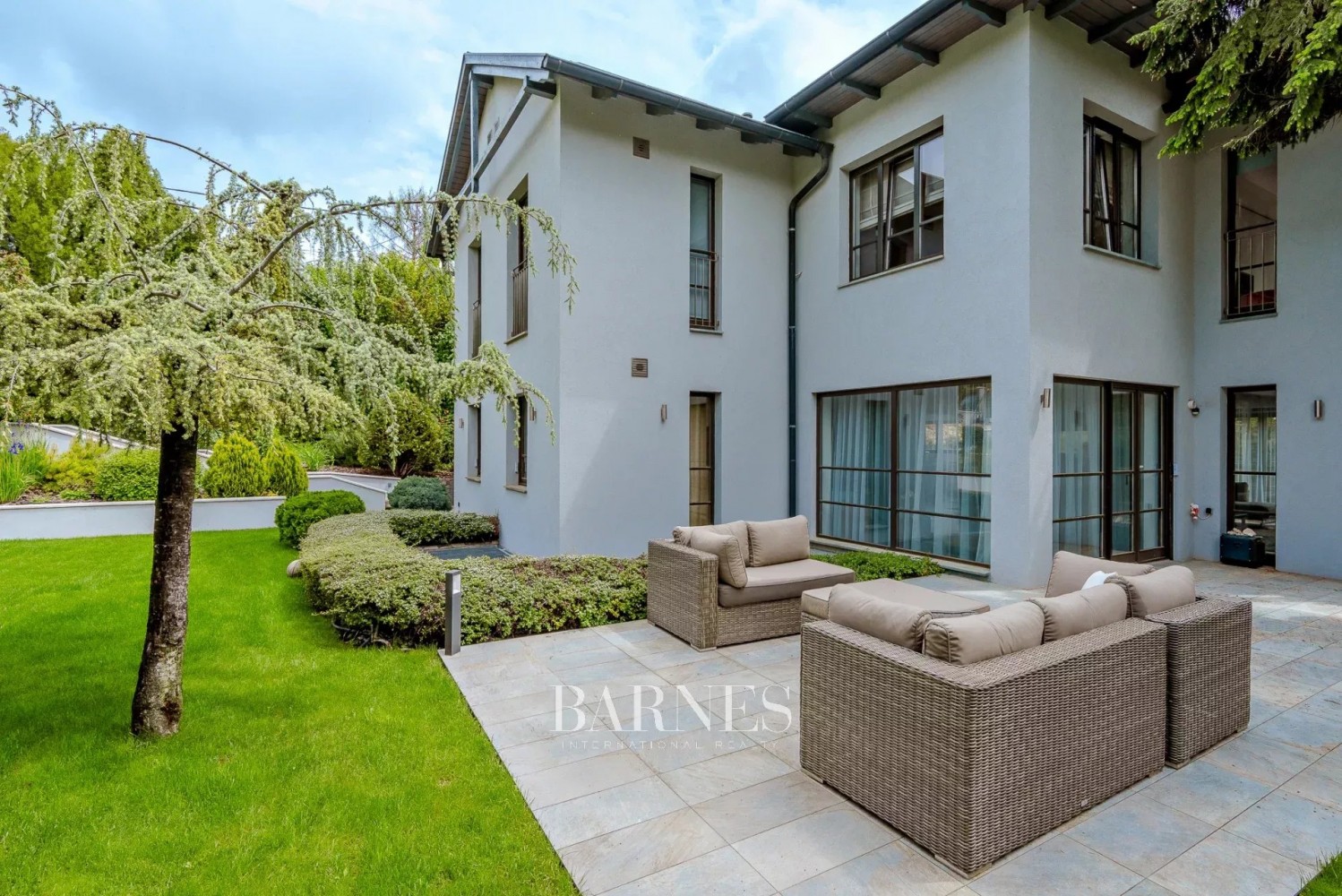 Exclusive XII.district villa for Rent - picture 2