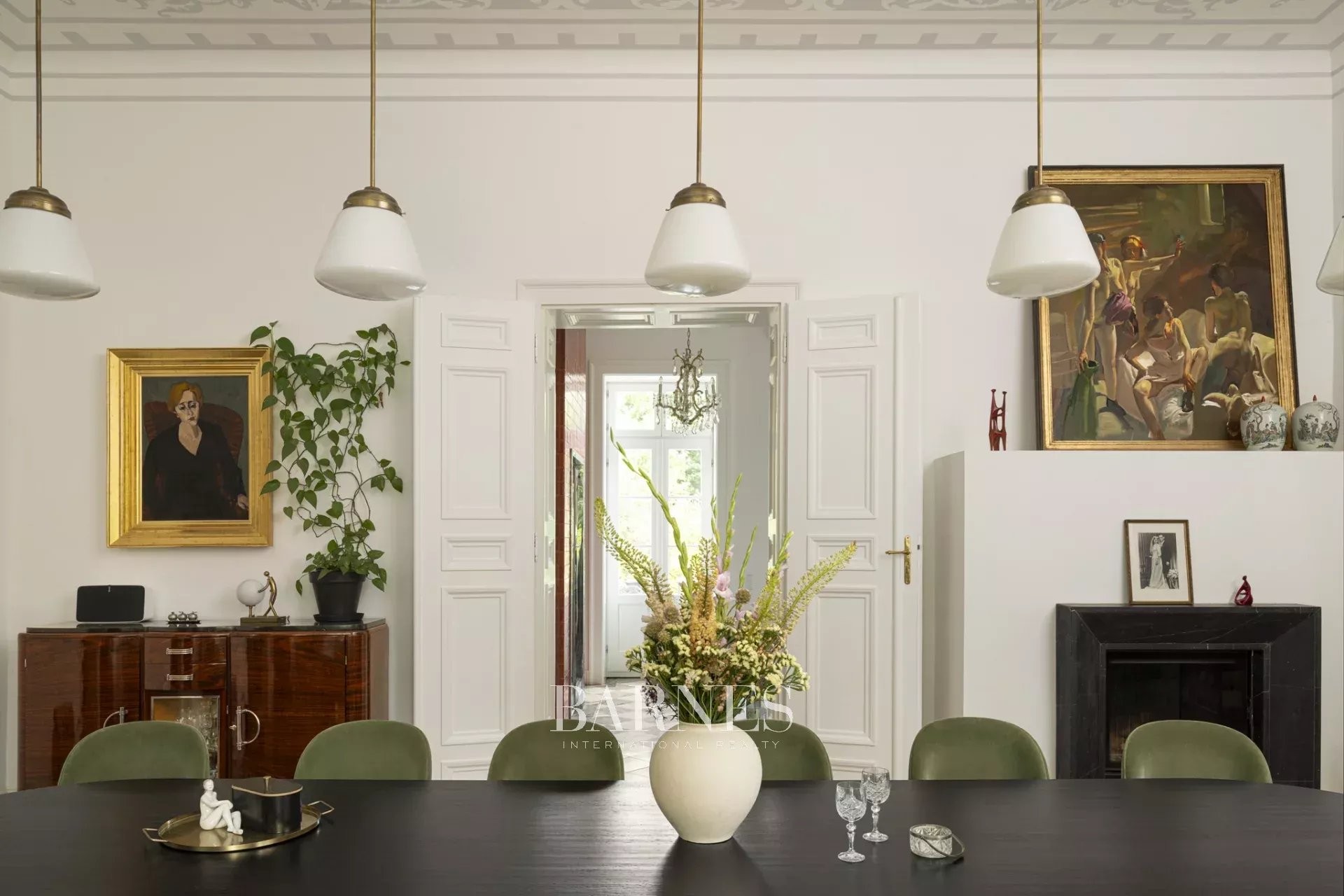 Elegantly renovated listed monument villa in the exclusive villa district of Hárshegy - picture 6