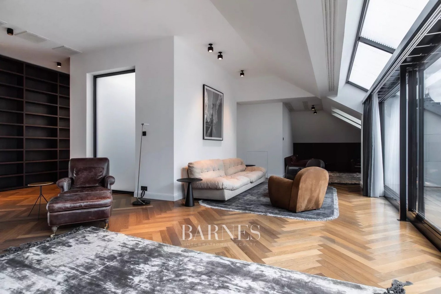 Panorámás luxus penthouse az Operaház és a Balettintézet szomszédságában - picture 10