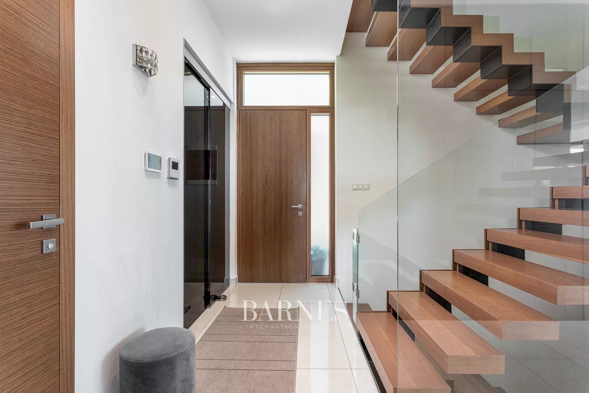 Modern villa Orbánhegyen,  lélegzetelállító panorámával - picture 13