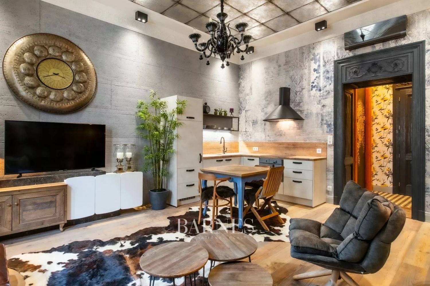 Extravagant one-bedroom apartment near the Ballet Institute - picture 6