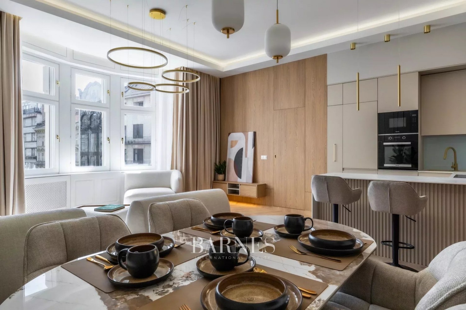 Lenyűgöző, modern lakás kilátással a Szervita térre - picture 9