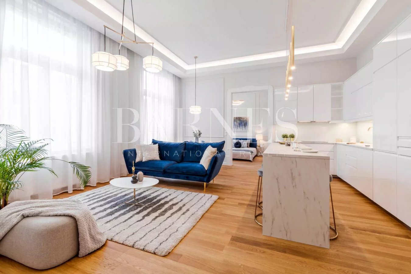 3 hálós nagypolgári elegancia Budán a Margit hídnál - picture 3