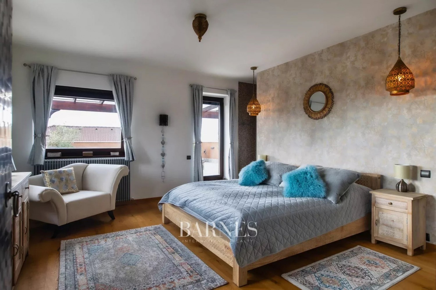 Resort-stílusú családi villa: a kikapcsolódás és a feltöltődés luxusszigete - picture 17