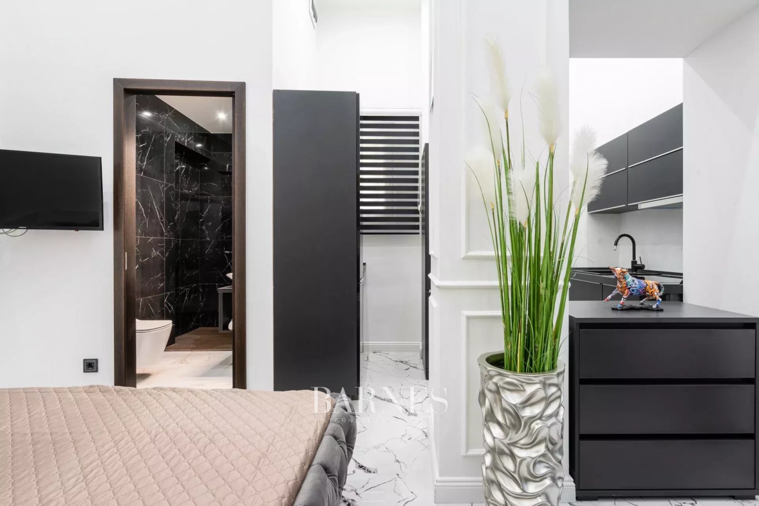 Eladó egy 3 hálós belvárosi lakás vagy egy dupla apartman befektetési lehetőség - picture 23