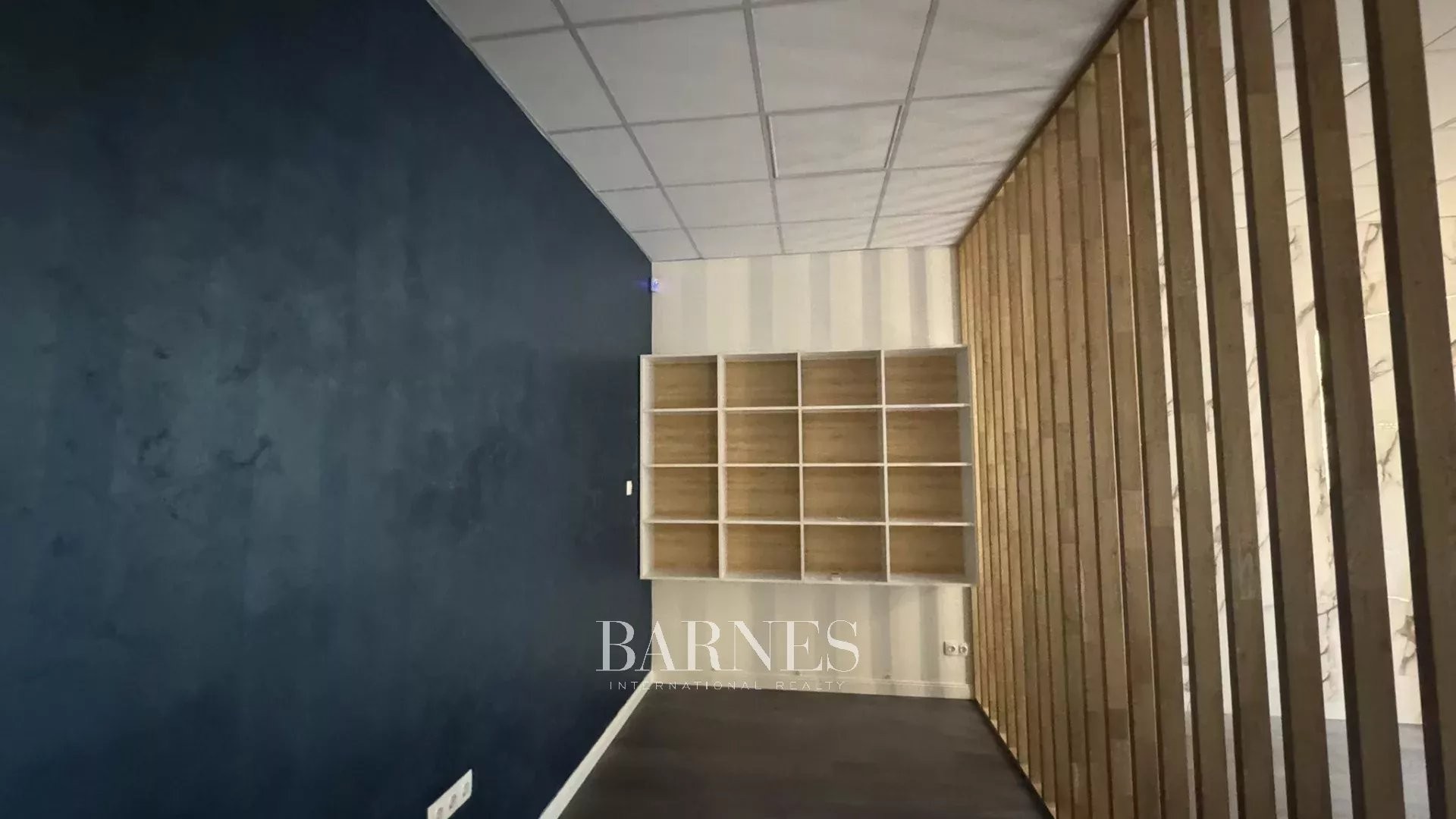 Commercial  Unit for rent at Andrássy Avenue - picture 5