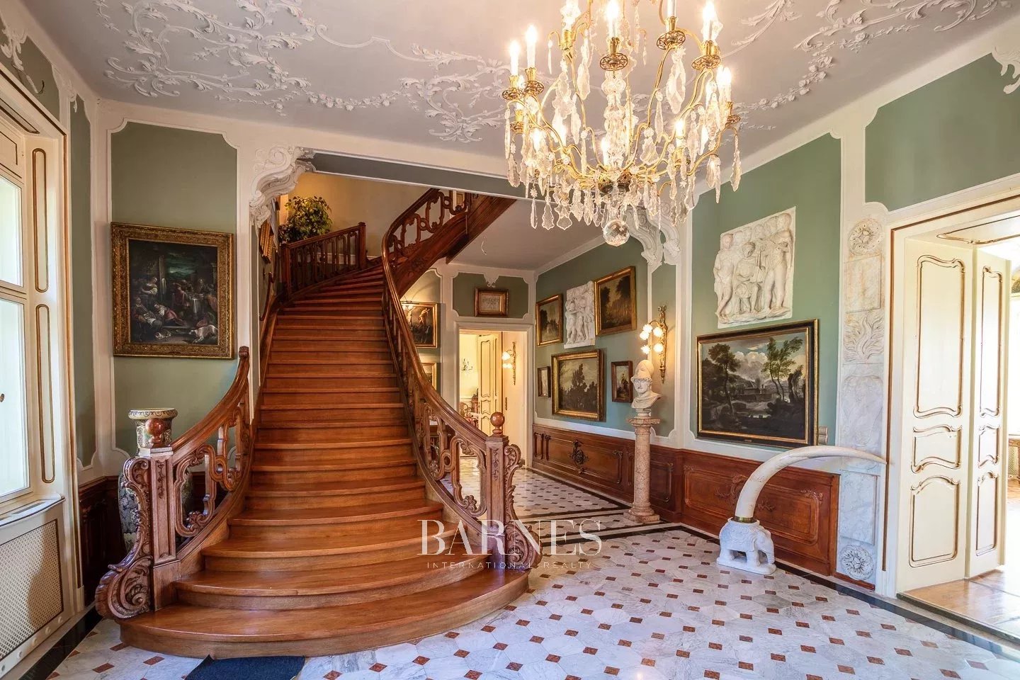 Unique historic mansion for sale – a rebirth of 1898 aristocratic elegance - picture 13
