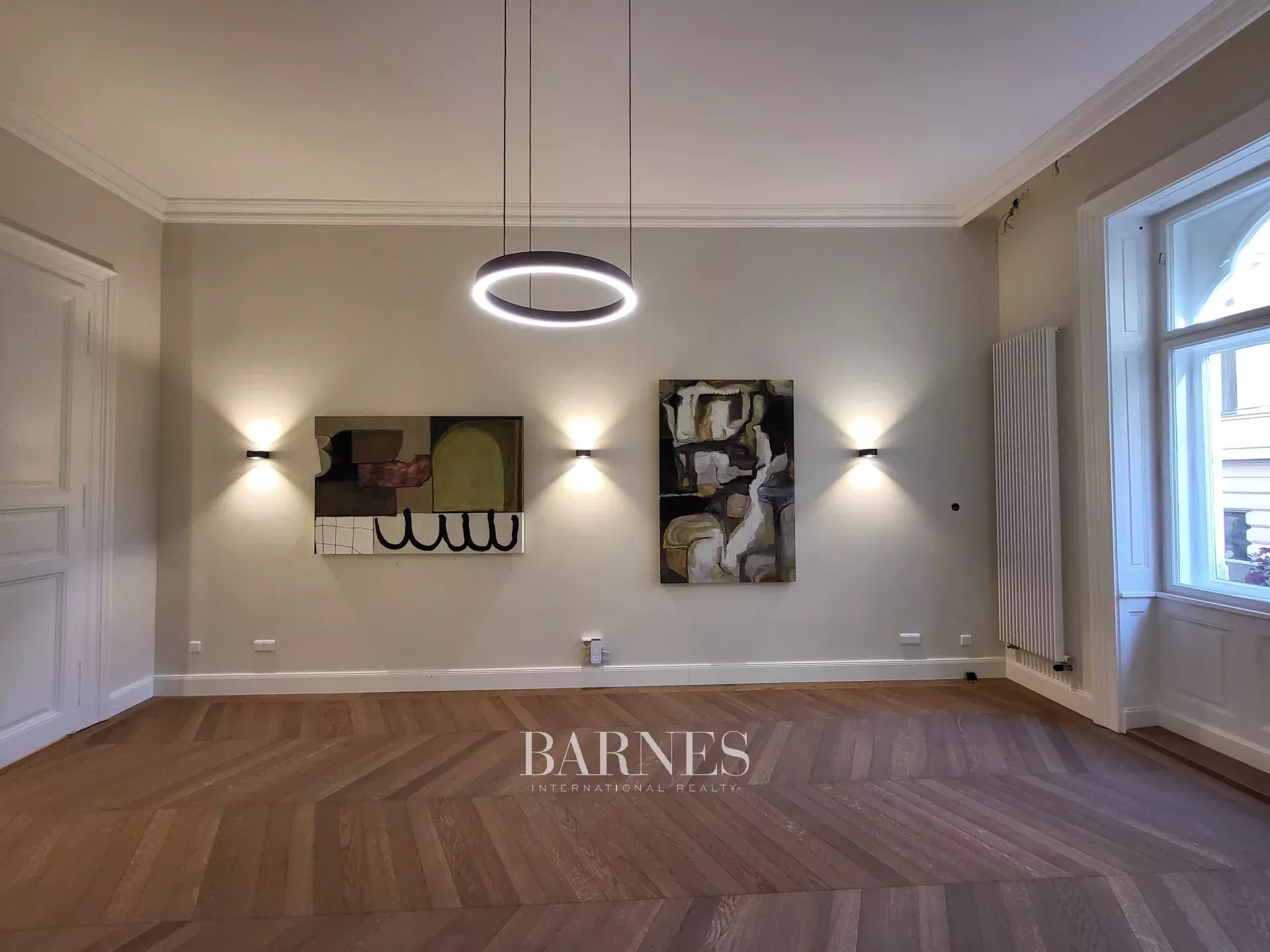 Prestigious apartment for rent near Andrássy Avenue and St. Stephen’s Basilica - picture 4