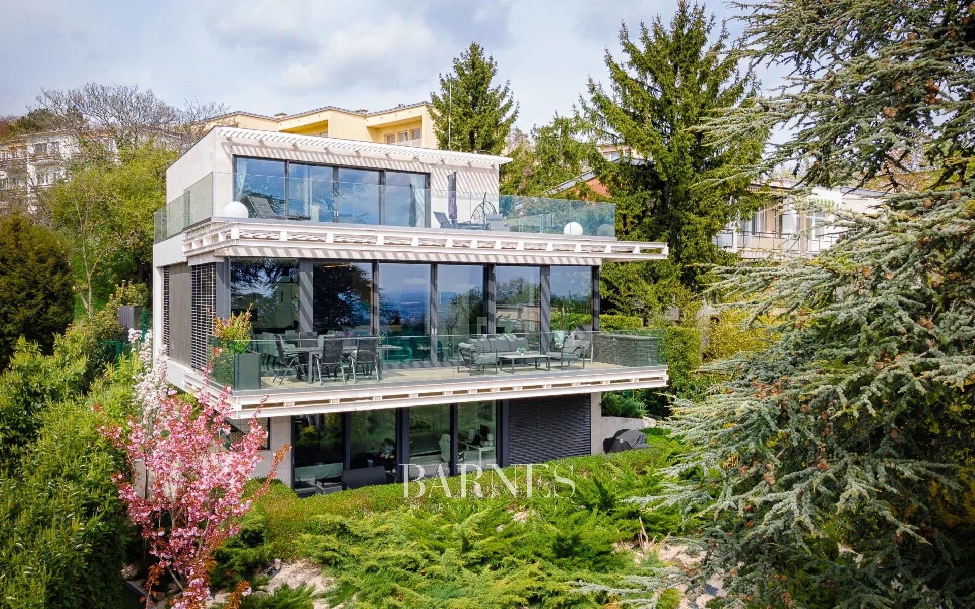 Modern villa Orbánhegyen,  lélegzetelállító panorámával - picture 18