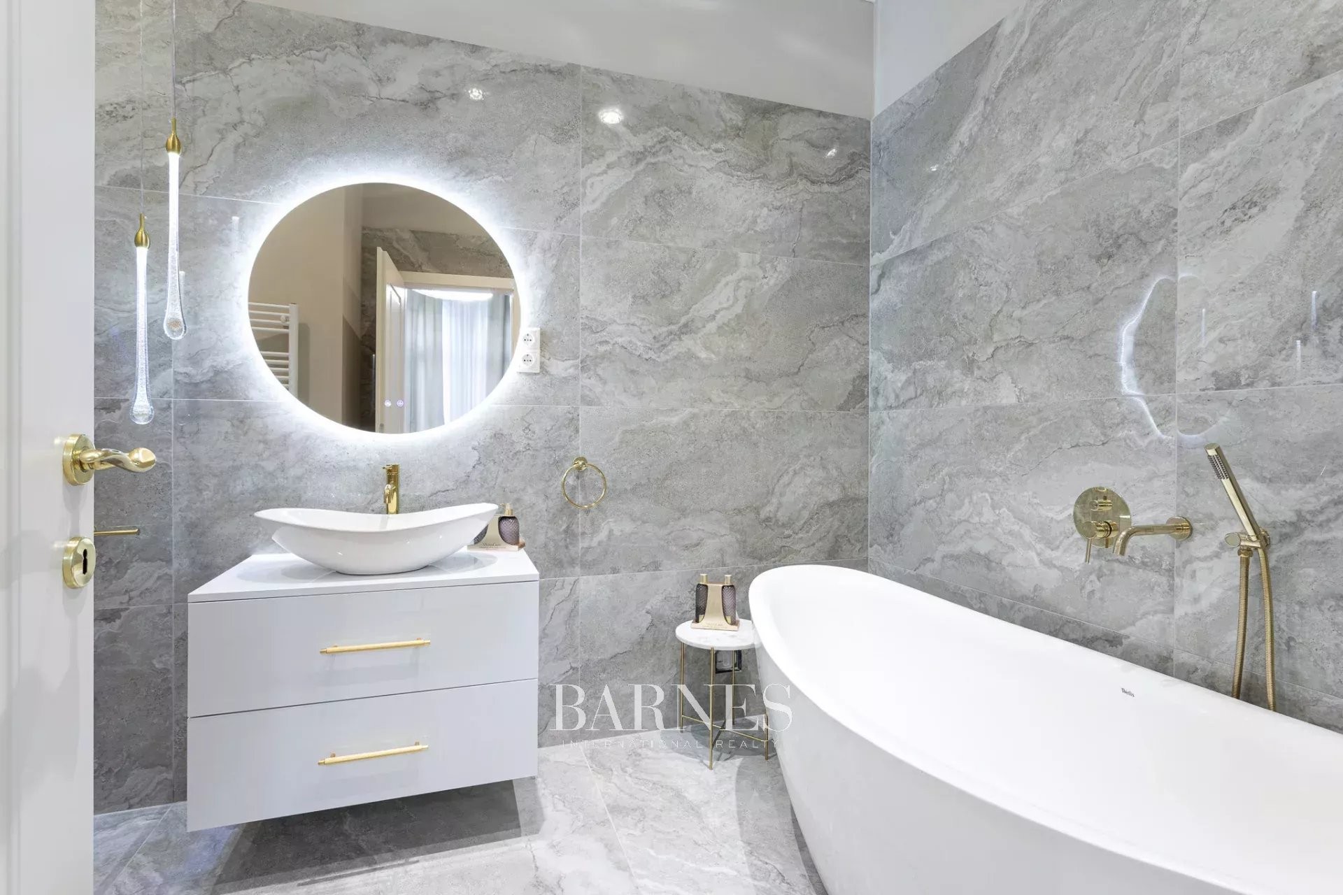 Apartment Budapest V. kerülete - picture 8