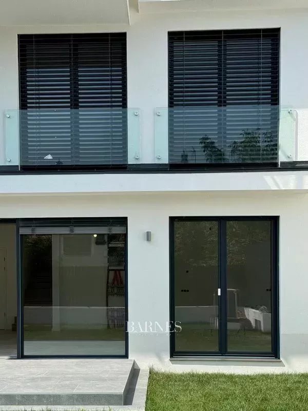 Eladó Budán új építésű házban 2 prémium apartman - picture 6